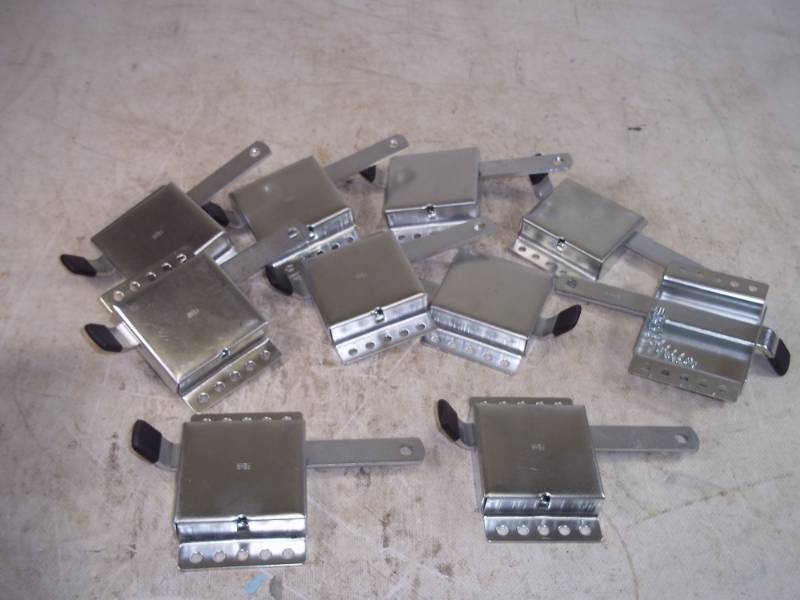 10 Garage Door Latches