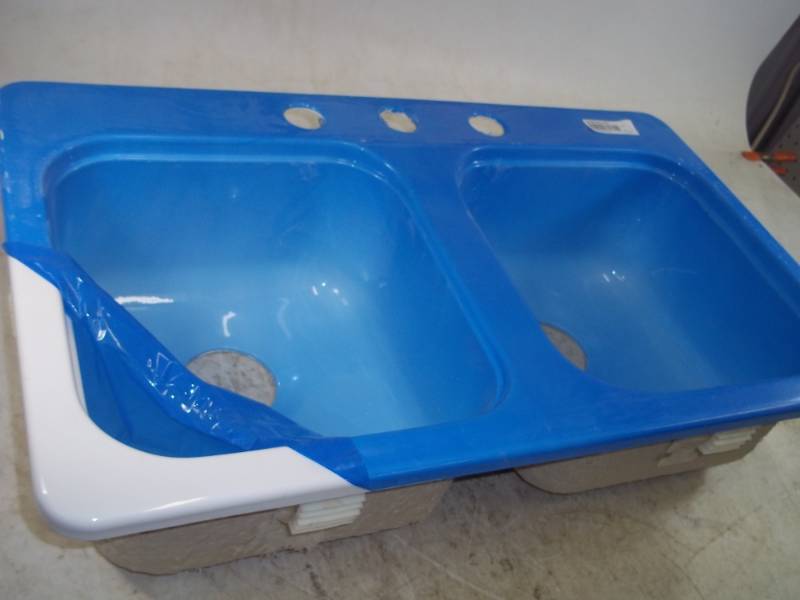 Double sink