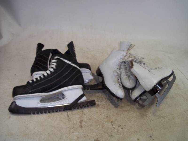 3 Pair of Ice Skates, Mens 11 and 2 pair of womens skates