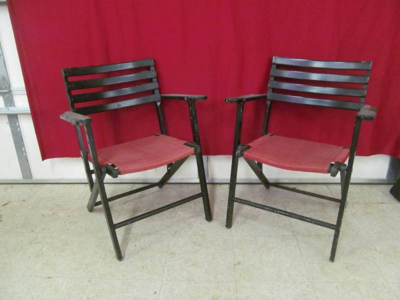 lot 61 image: vintage patio chairs