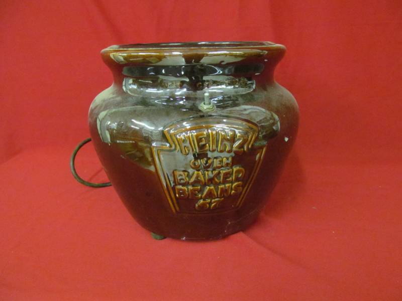 lot 72 image: Heinz baked bean warmer