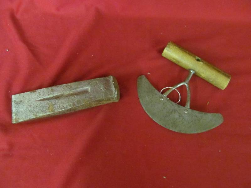 lot 92 image: knife ,splitting wedge