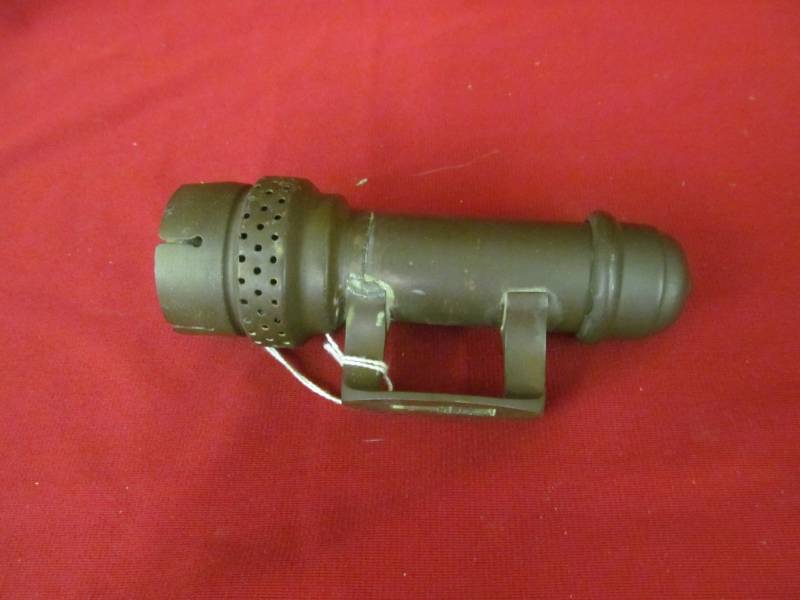 lot 101 image: vintage railroad lantern