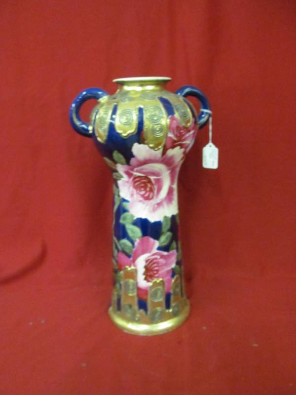 lot 110 image: Vintage Japanese Satsuma floor vase