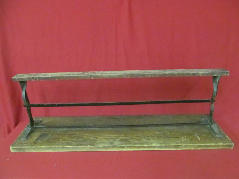 lot 127 image: vintage paper roll holder and cutter