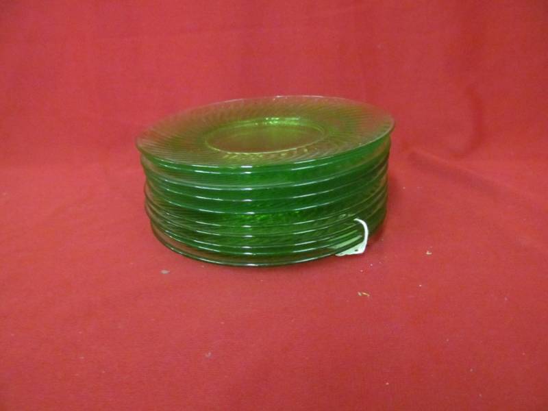 lot 162 image: Vaseline Imperial glass plates