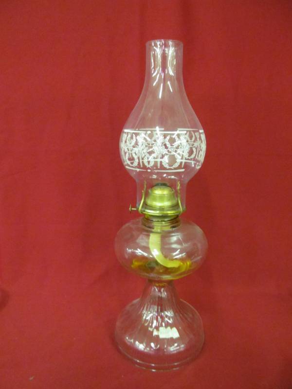 lot 168 image: vintage kerosene lamp