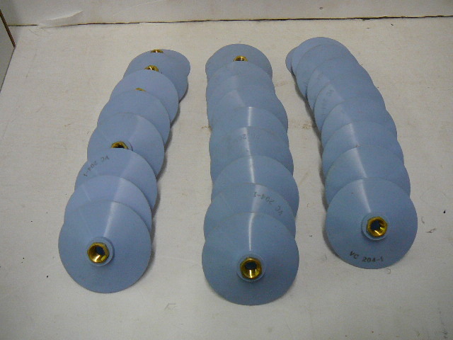 lot 23 image: Vacuum Cups