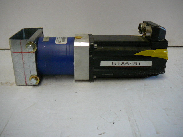 lot 44 image: Allen- Bradley Servomotor & Alpha Drive
