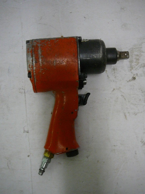 lot 85 image: 12 Drive Impact (Cleco)