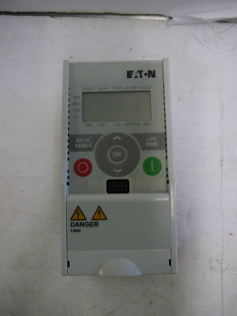 lot 100 image: Eaton