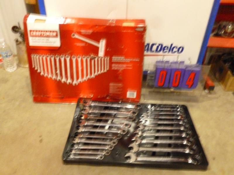 SnS Auctions # 348 Last Minute shopping