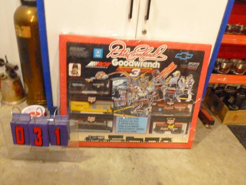 SnS Auctions # 348 Last Minute shopping