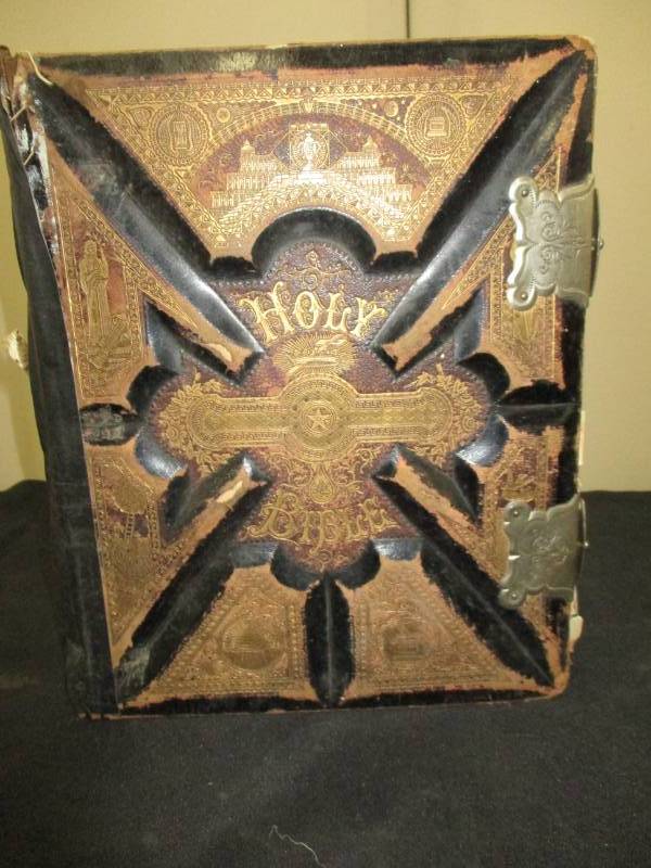 Large and thick old Bible from the 1880s