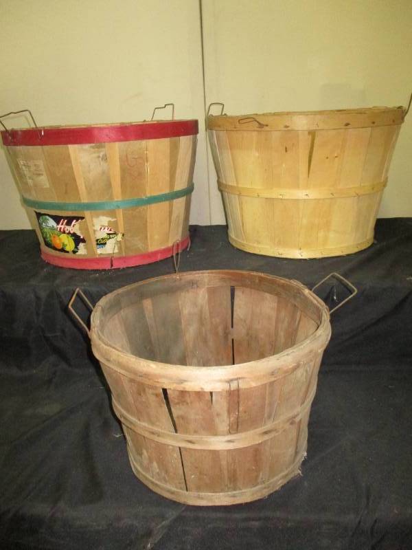 Bushel Baskets Good Conditions