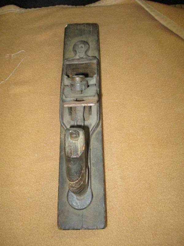 Plane see pictures I don�t see anything on it