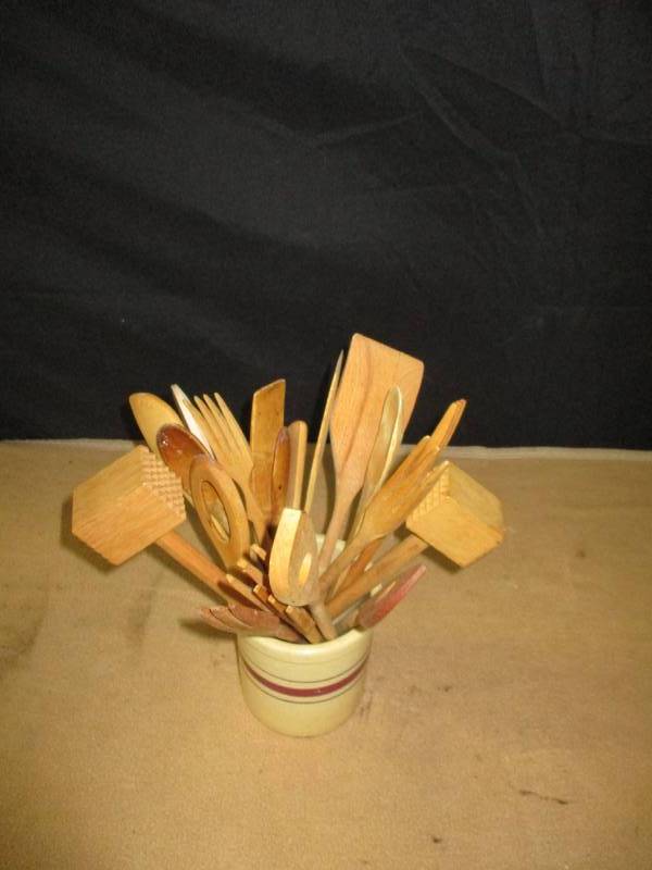 Roseville Crock with wooden utinsils