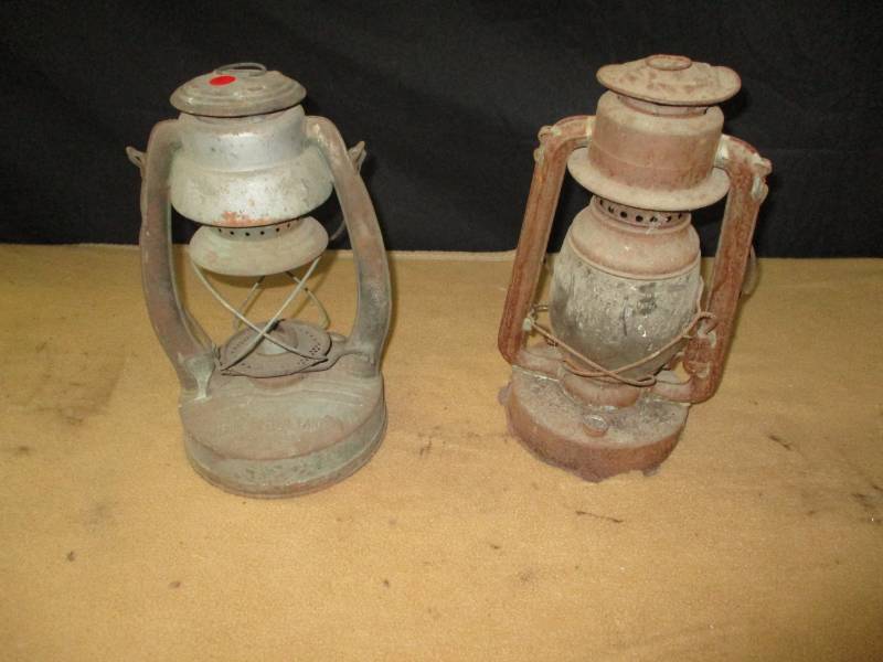 Antique Wards Better Lantern no Needs Globe WW and one with globe but pretty Rusty