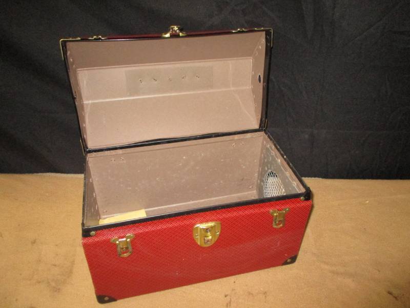 Small Pet carrier, poodle size and roll down window shade