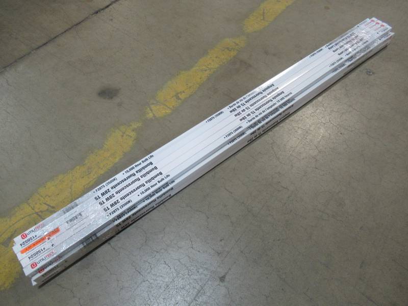 lot 69 image: 16 Utilitech 46-in Miniature Bi-pin (T5) 3500 K Warm White Fluorescent Light Bulb G-F28T5-835