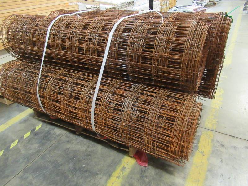 lot 139 image: 5 Rolls of Grip-Rite (Common 5-ft x 150-ft Actual 4.96-ft x 149.92-ft) Steel Remesh Roll MESH1010