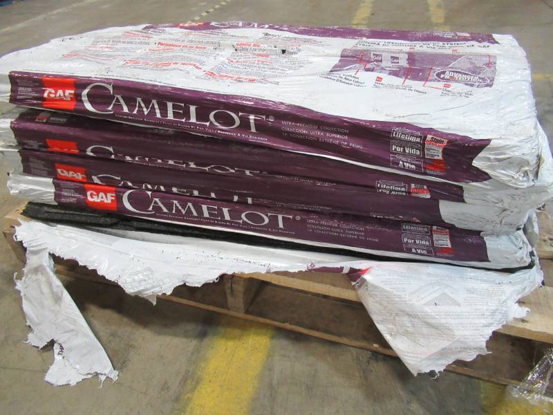 lot 140 image: 5 Bundles of GAF Camelot 14.286-sq ft Aged Oak Laminated Architectural Roof Shingles 0667007