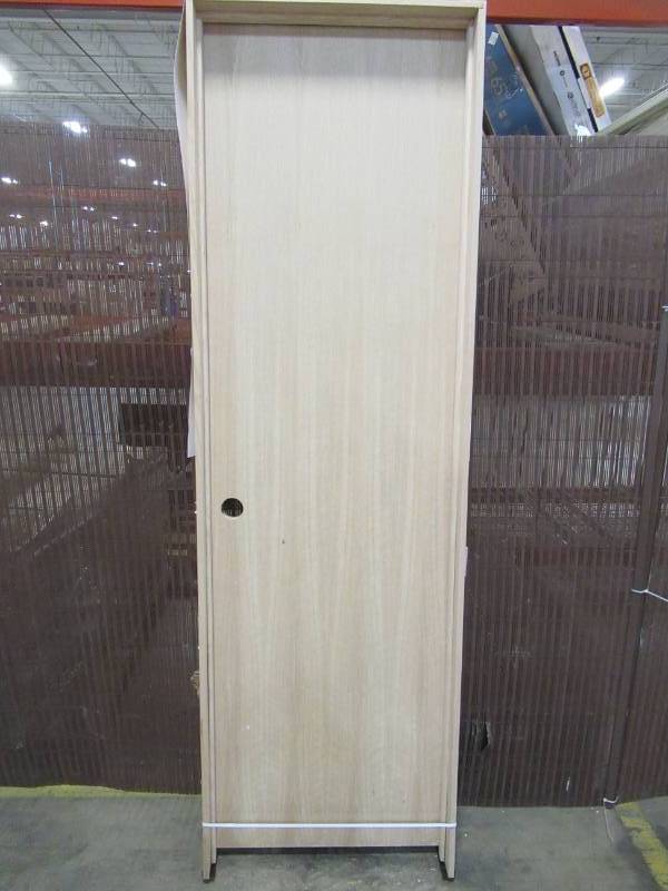 lot 152 image: Reliabilt Flush Hollow Core Oak RH Single Prehung Door (Common 24-in X 80-in) 687687