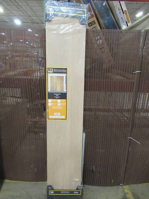 lot 176 image: ReliaBilt Unfinished Hollow Core Bi-Fold Closet Interior Door with Hardware (Common 30-in x 80-in) 12358
