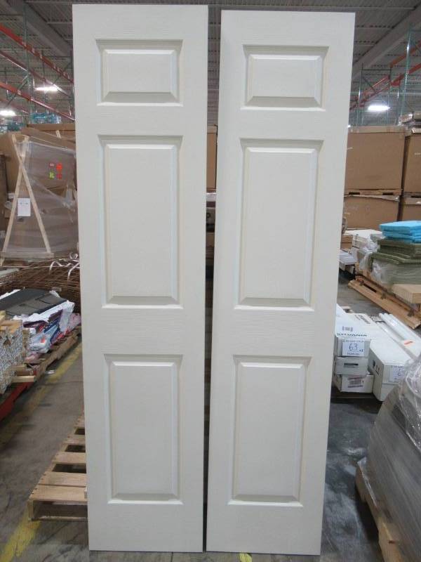 lot 47 image: 2 Reliabilt Colonist Primed 3-Panel Hollow Core Molded Composite Slab Door (Common 18-in X 80-in) 10971