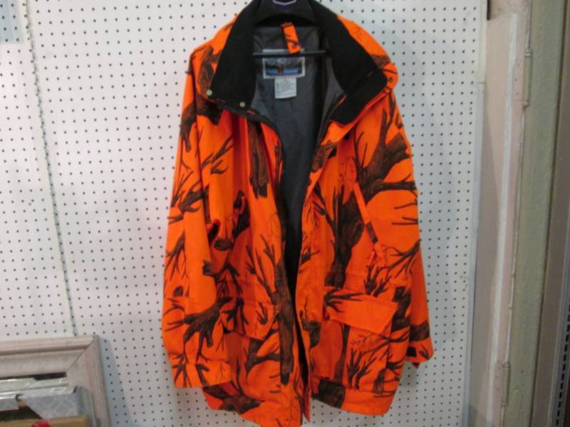 Field \u0026 Stream Orange Camo Coat Siz 