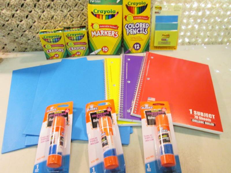 Lot of Misc School Supplies  F-0...