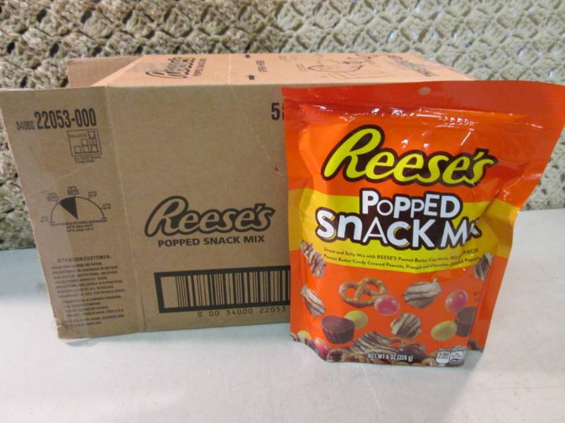 Case of 5 Bags of Reeses Popped Sna...