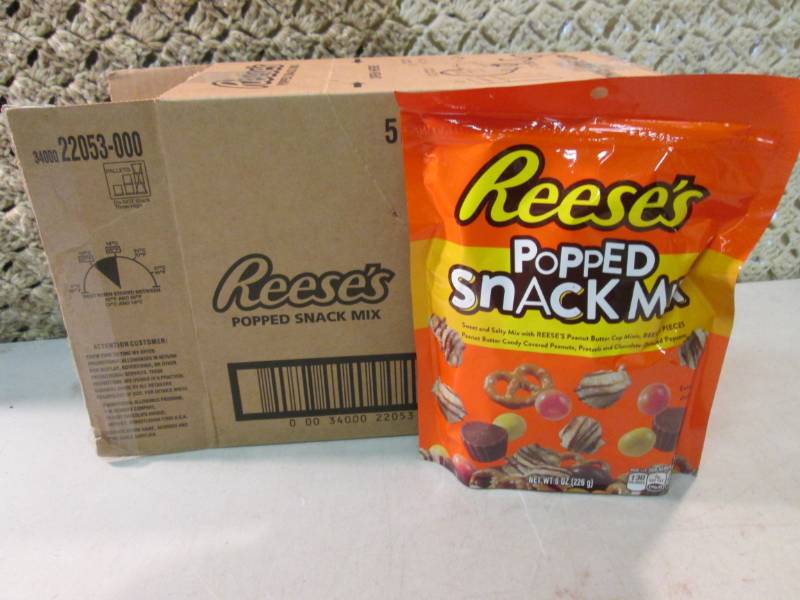 Case of 5 Bags of Reeses Popped Sna...