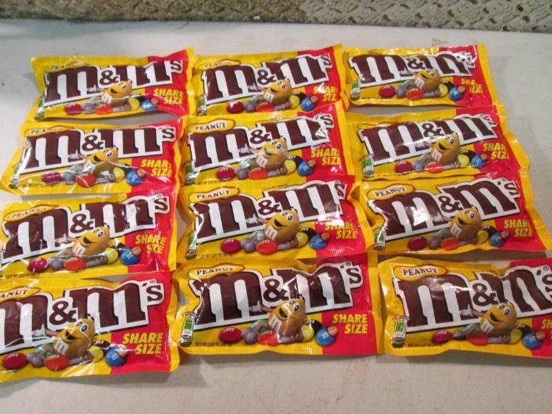 12 Share Size Bags of Peanut M&Ms ...