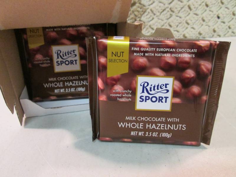 Box of 10 Ritter Sport Milk Chocola...