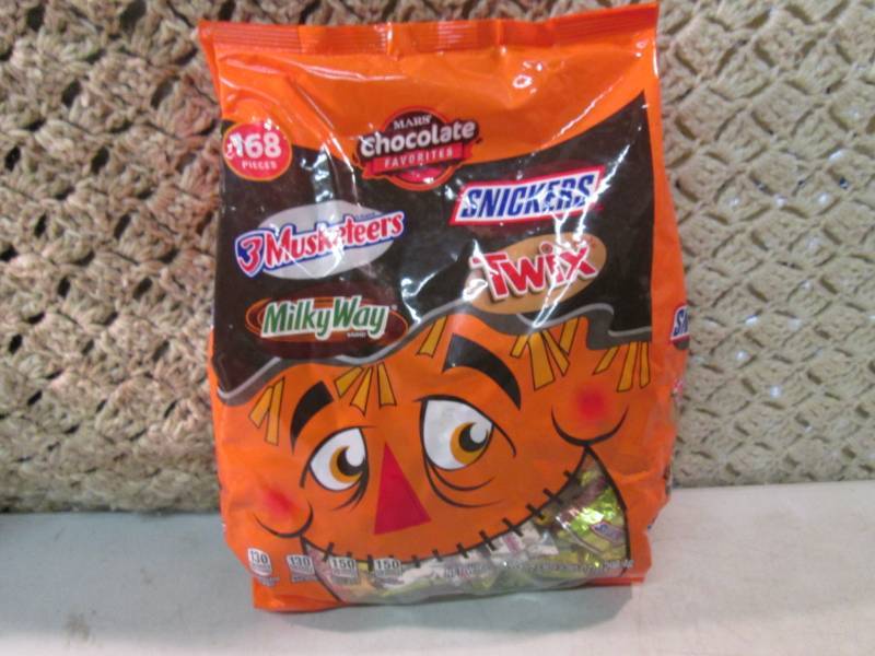Big Bag of Mixed Candy 168 pieces B...