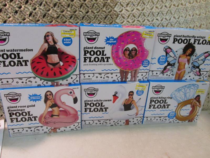 Lot of 6 Adult Size Giant Pool Floa...