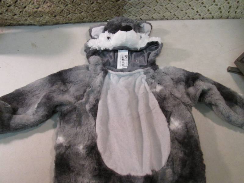 Lot of Misc Pet and Kids to Adult S...
