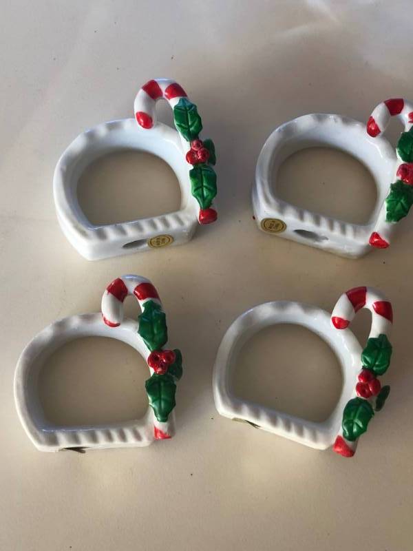 lot 19 image: Lot Of Napkin Rings, Poinsettia Christmas - Gold French Fleur De Lis & Alchemy Silver Spoons - Excellent Condition