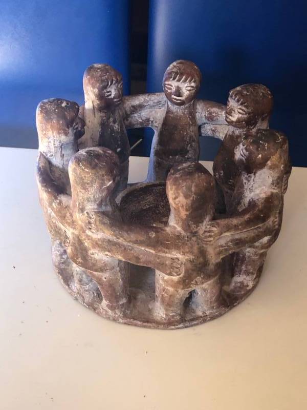lot 15 image: Large 10 & Heavy Aztec Mayan Colombian Folk Art Hand Molded Clay Dancers In A Circle Around A Fire Pit (Your Candle) - Excellent Condition 
