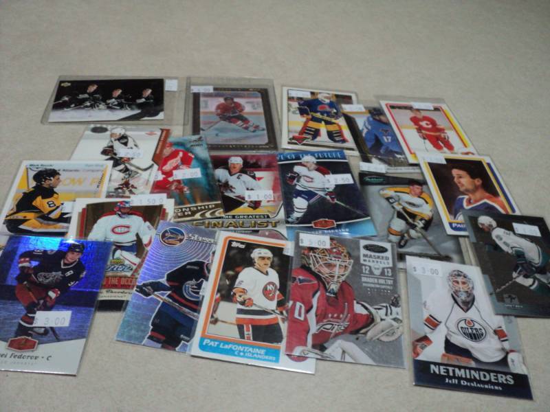 20 Hockey Cards...