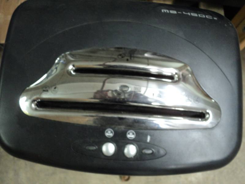 Fellowes Electric Shedder...