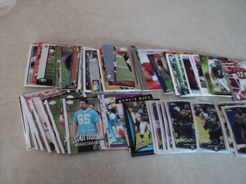 100 Football rookie Cards...