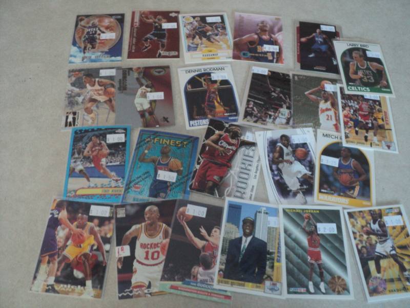 25 Basketball Star Cards...