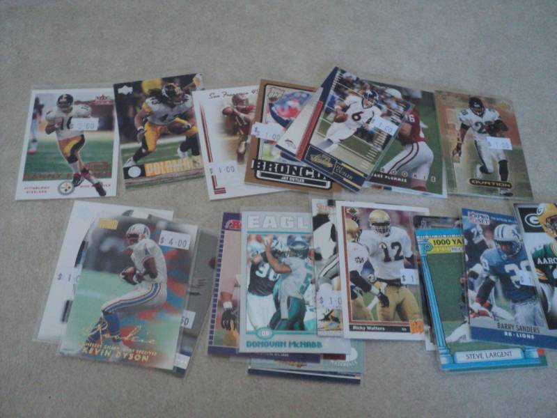 Lot of Football Cards...