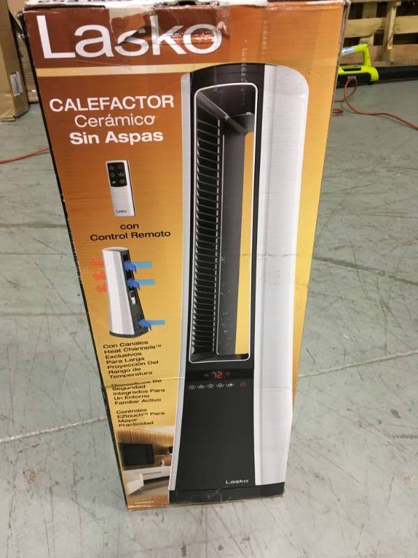 lot 14 image: Lasko Bladeless Ceramic Heater with Remote Control in like new condition