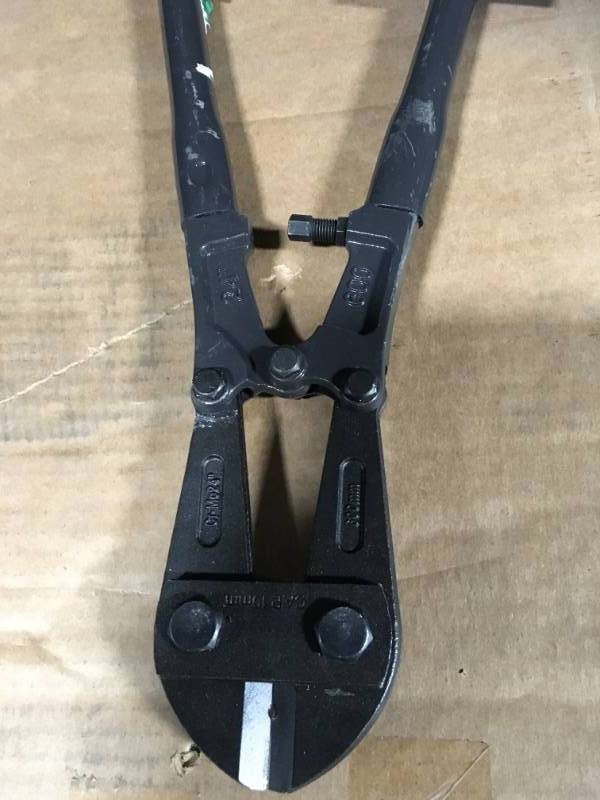lot 62 image: ANVIL 24 in. Anvil Bolt Cutters open box in like new condition