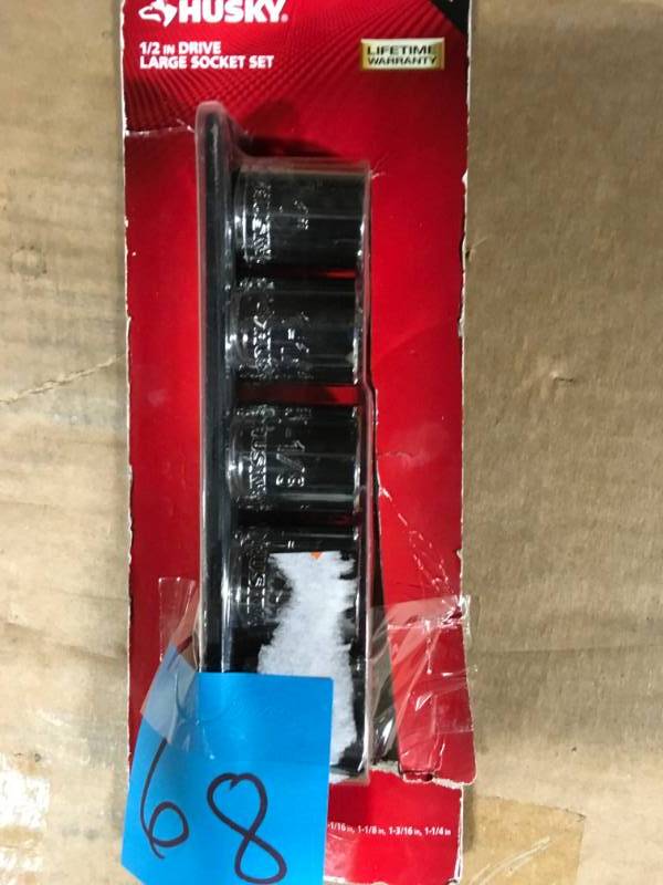 lot 68 image: Husky 12 in. Drive SAE X-Large Socket Set (5-Piece)