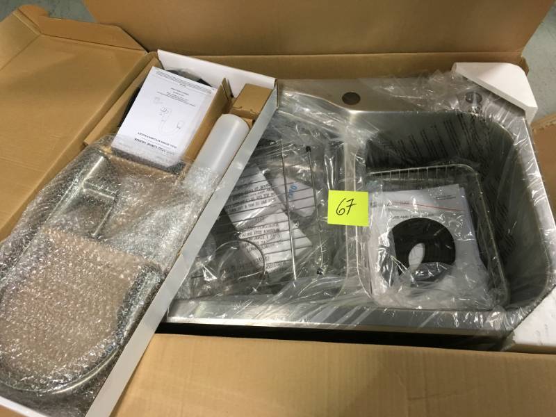 Glacier Bay All-in-One Dual Mount Stainless Steel 33 in. 2-Hole Double Bowl Kitchen Sink not used