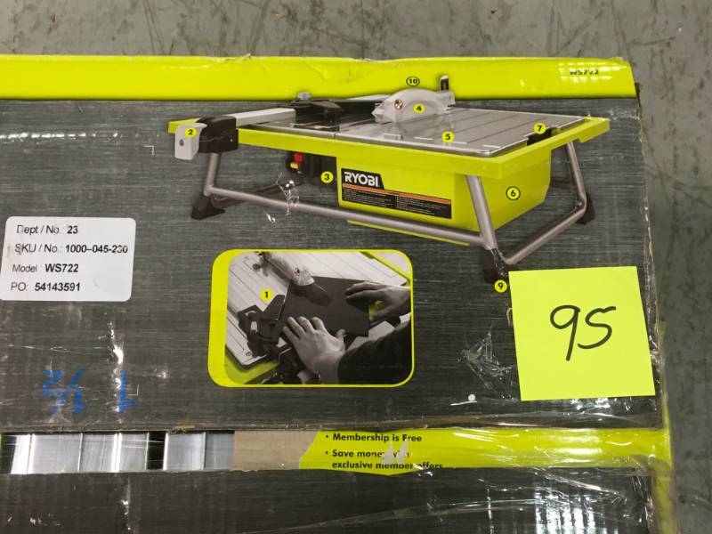 Ryobi 7 in. 4.8 Amp Tabletop Tile Saw in like new condition
